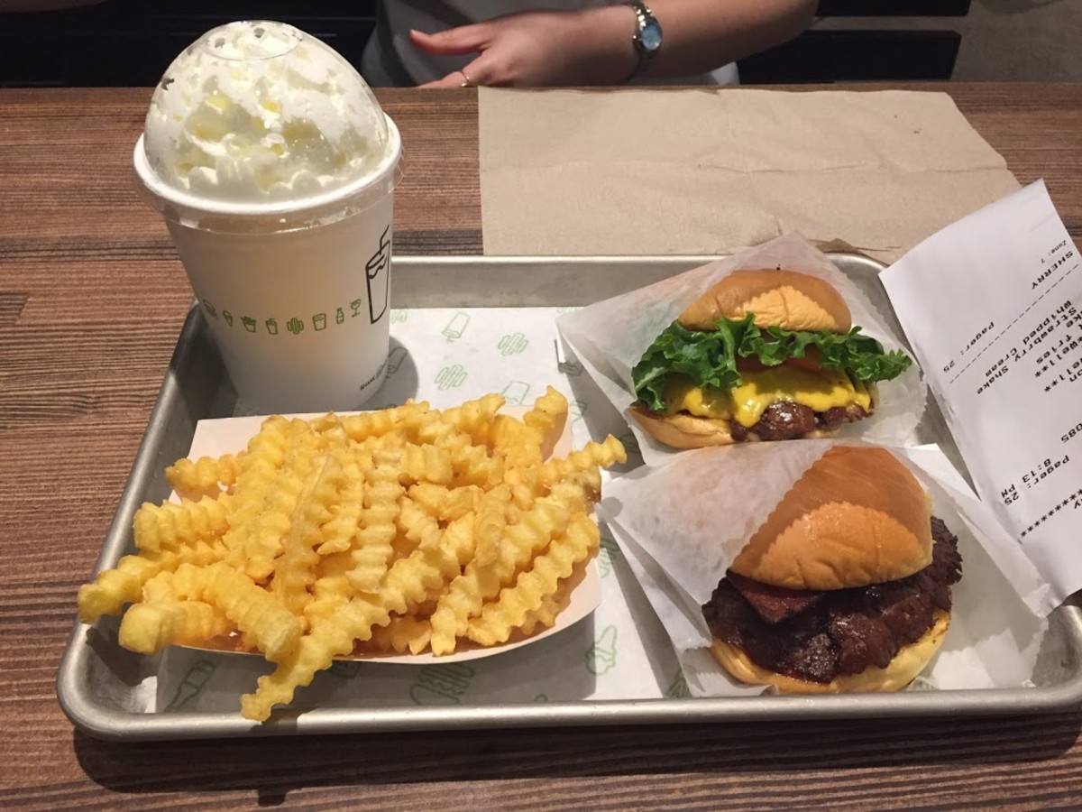 The meals we ordered at Shake Shack