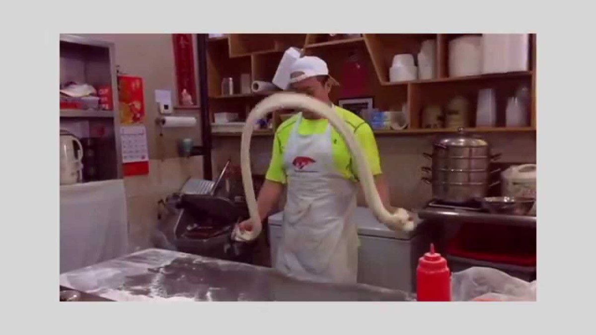This restaurant makes and serves hand-pulled noodles.