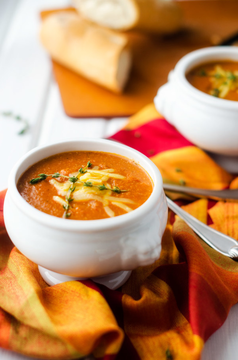 Tomato Cheddar Quinoa Soup 