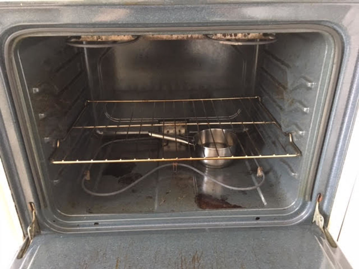 Small pan of water in oven (Photo 8)