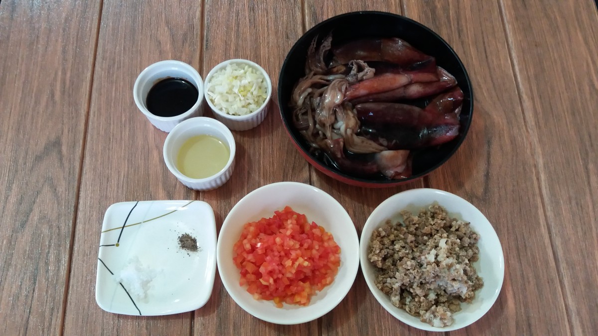 The ingredients for the grilled squid recipe.