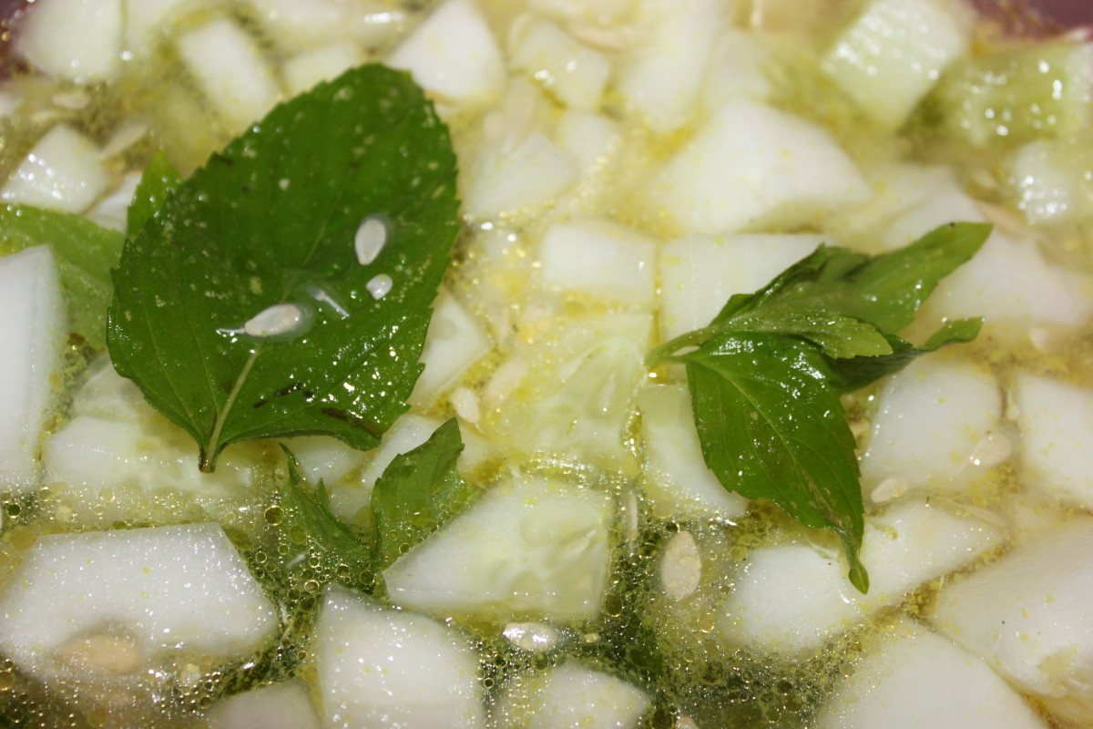 Deliciously Cool Cucumber Soup