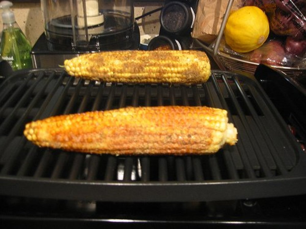 ears of corn grilled naked