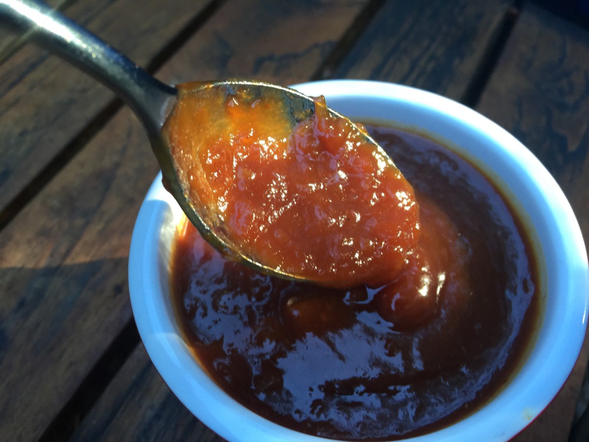 The Best Sweet and Tangy BBQ Sauce there is!