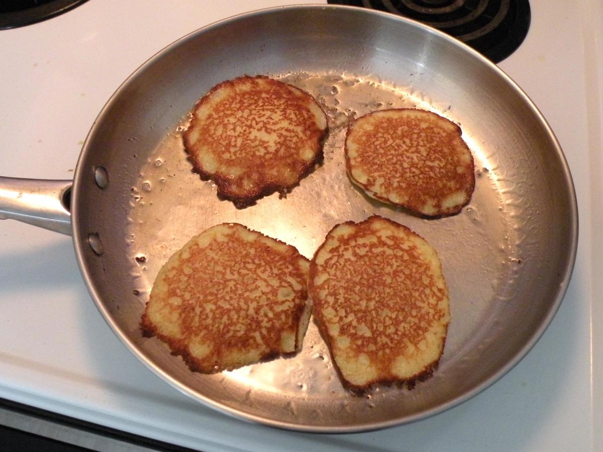How to Make Easy Potato Pancakes Just Like Mom's Delishably