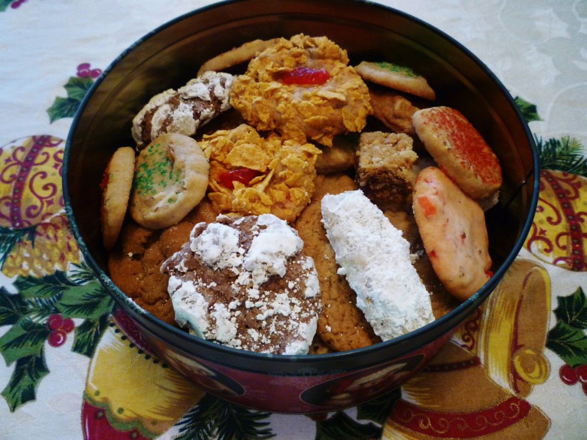 Assorted homemade cookies made up for gifts including the Chocolate Crinkle cookies.