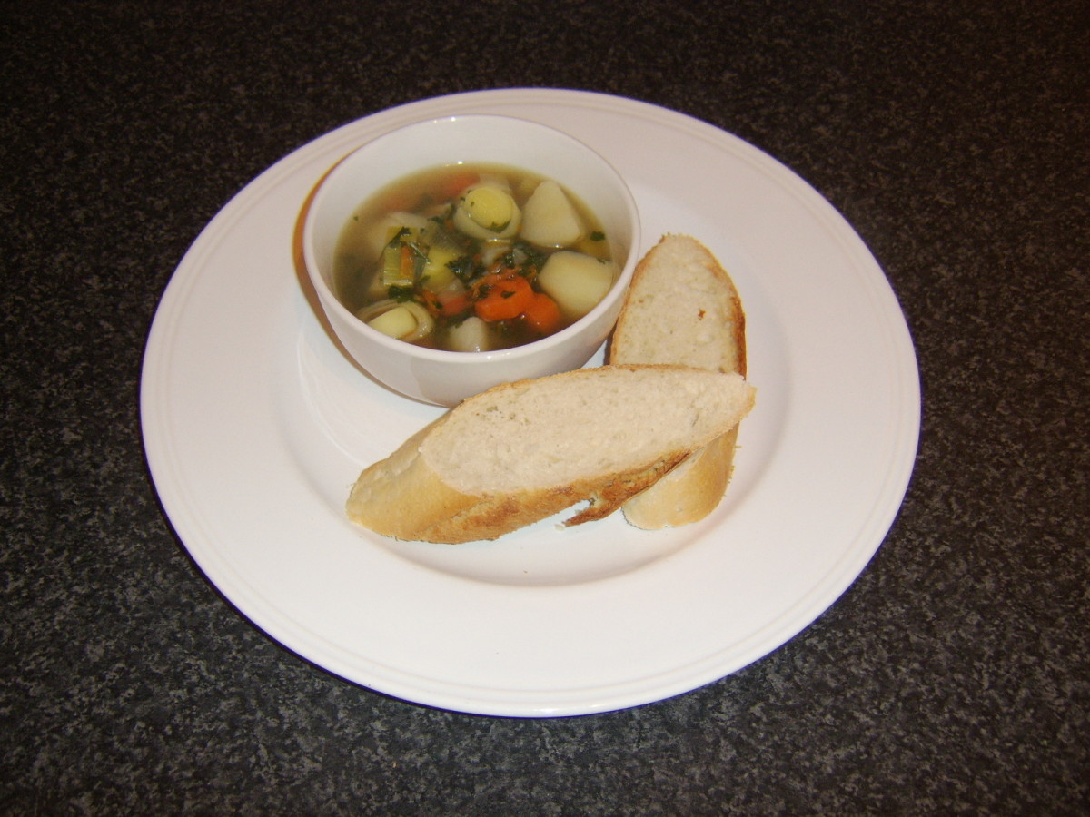 How to Make Chicken Broth Without Vegetables - Delishably