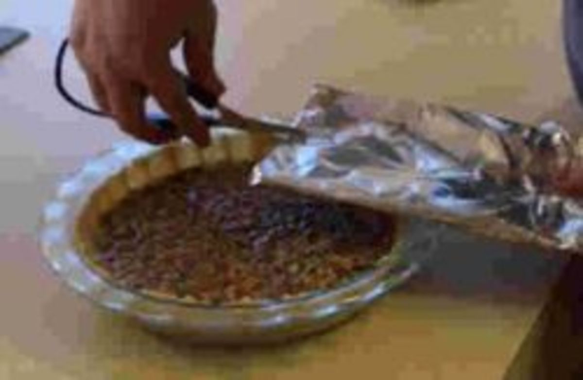 Cutting a pie crust shield