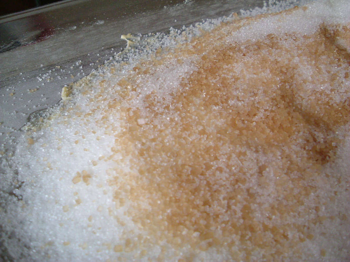 Granulated sugar with a little demerara