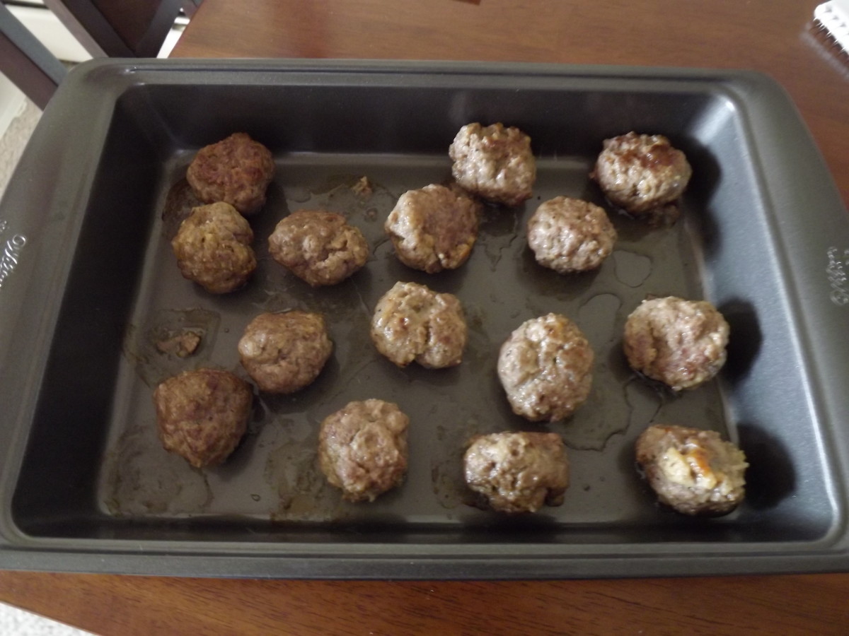 Easy Italian Meatball Recipe (plus 7 Meal Ideas) - Delishably