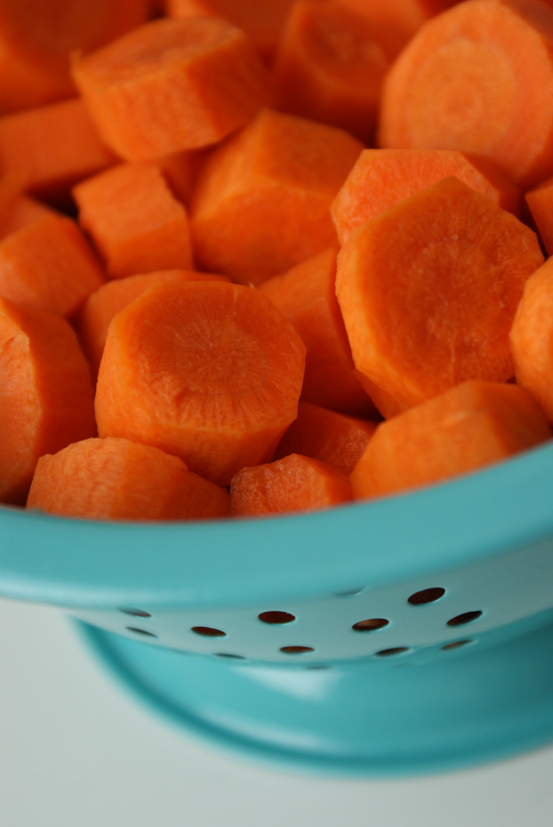 Carrots provide a number of health benefits.