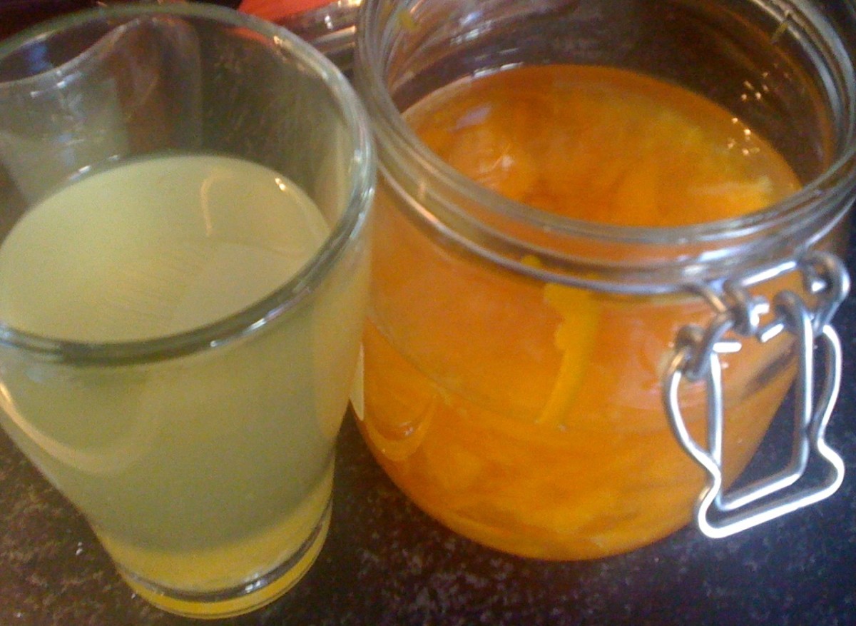 An unlikely use for orange vanilla compote - a hot orange drink!