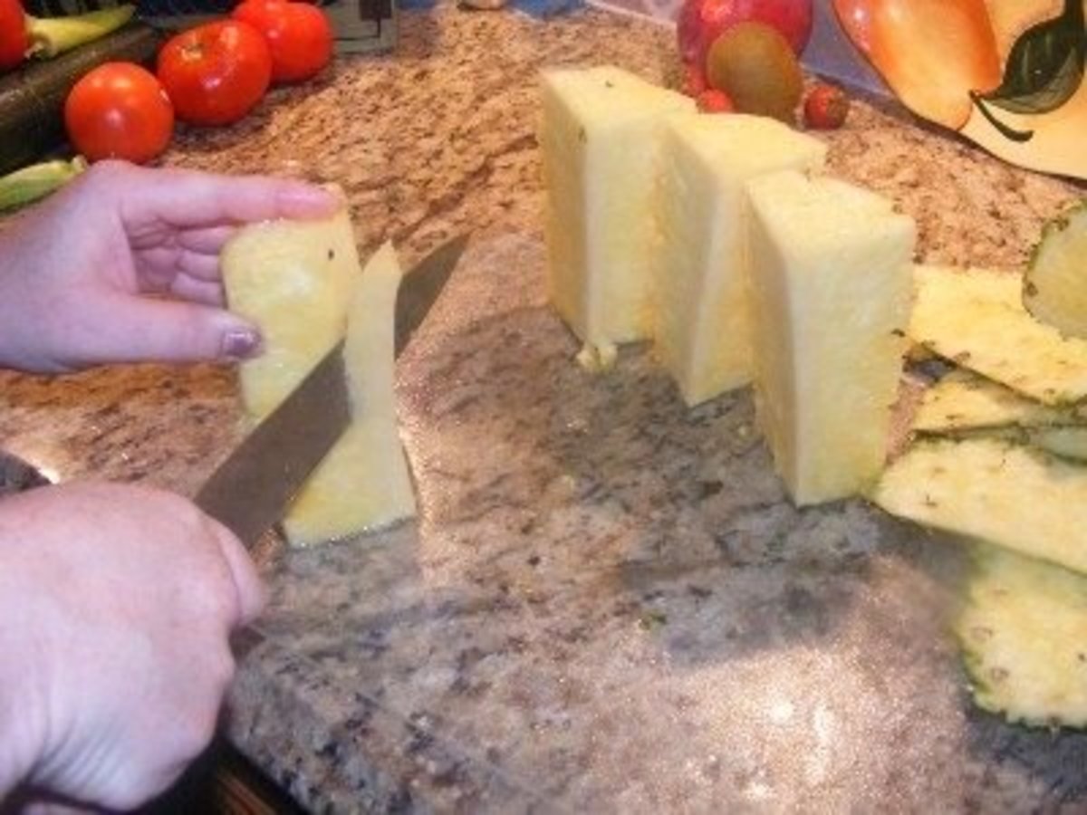 how-to-cut-up-a-pineapple