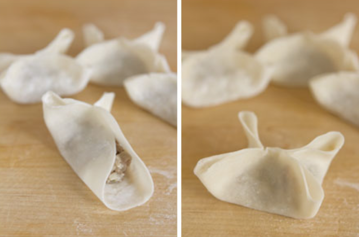 Fold the edges to seal the mantu.