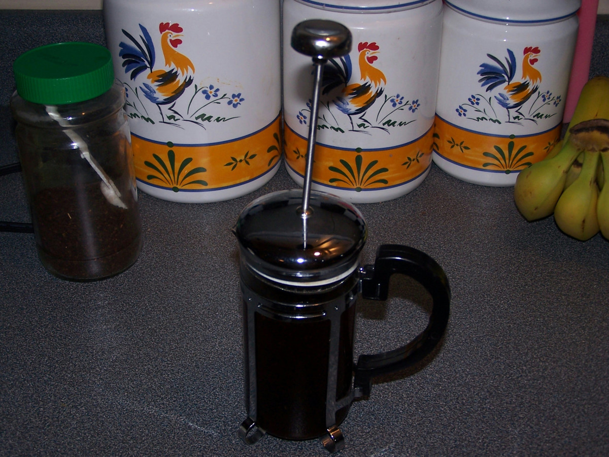 7 Advantages of French Press Coffee Makers - Delishably