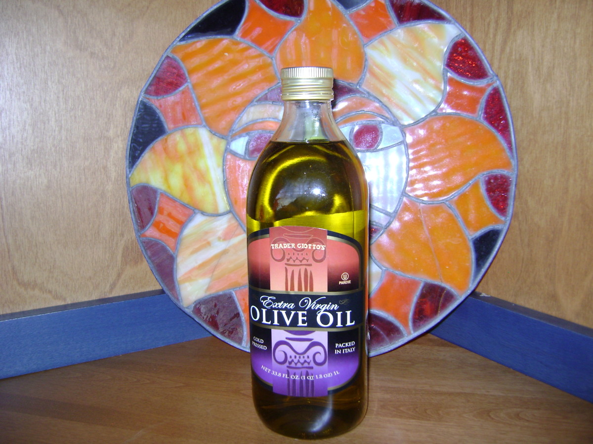 Extra virgin olive oil contains oleocanthal, which has been shown to have anti-inflammatory properties.