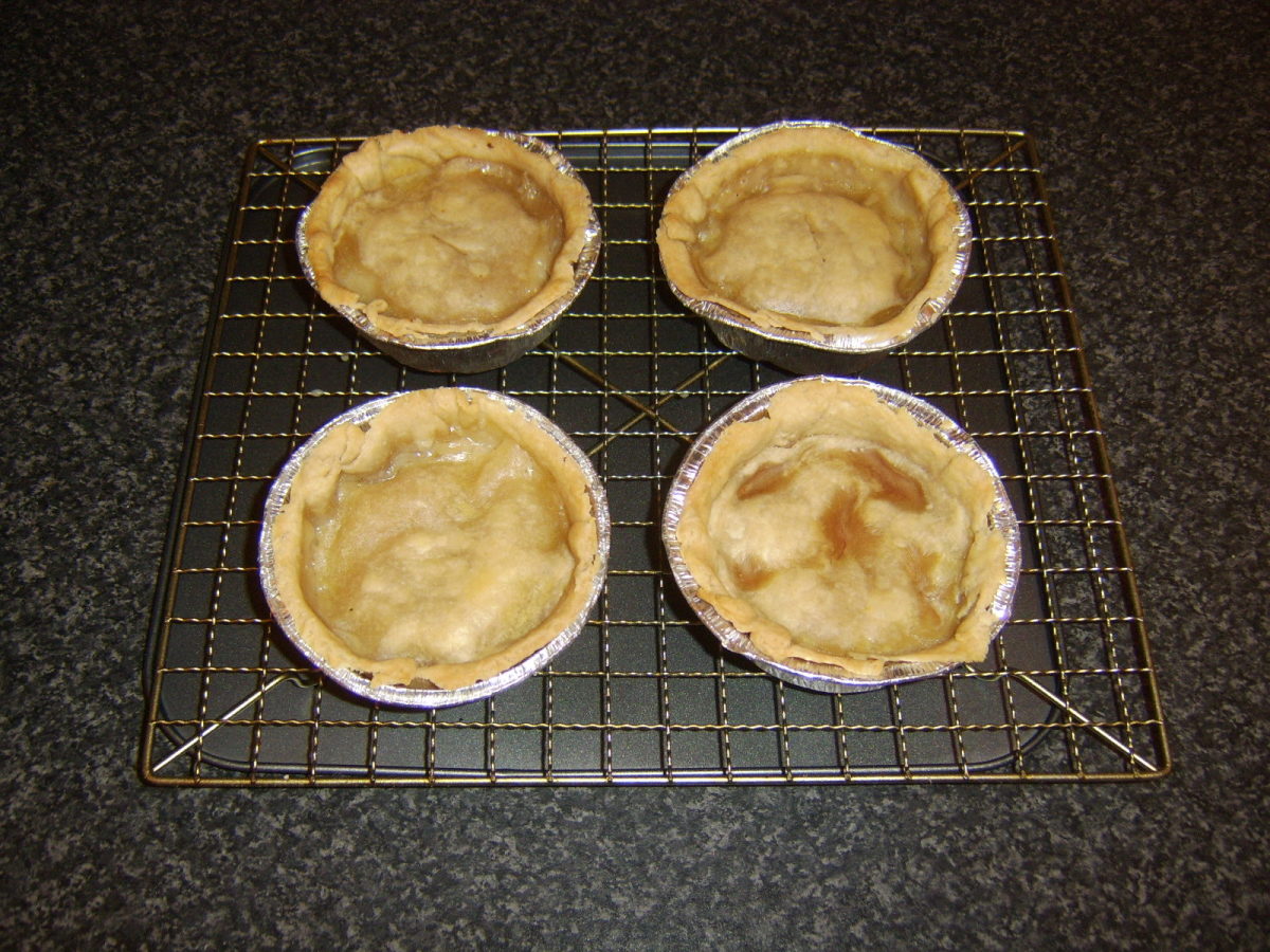 How to Make Scotch Pies Delishably