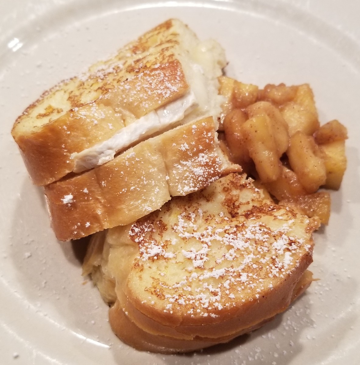 french-toast-stuffed-with-brie