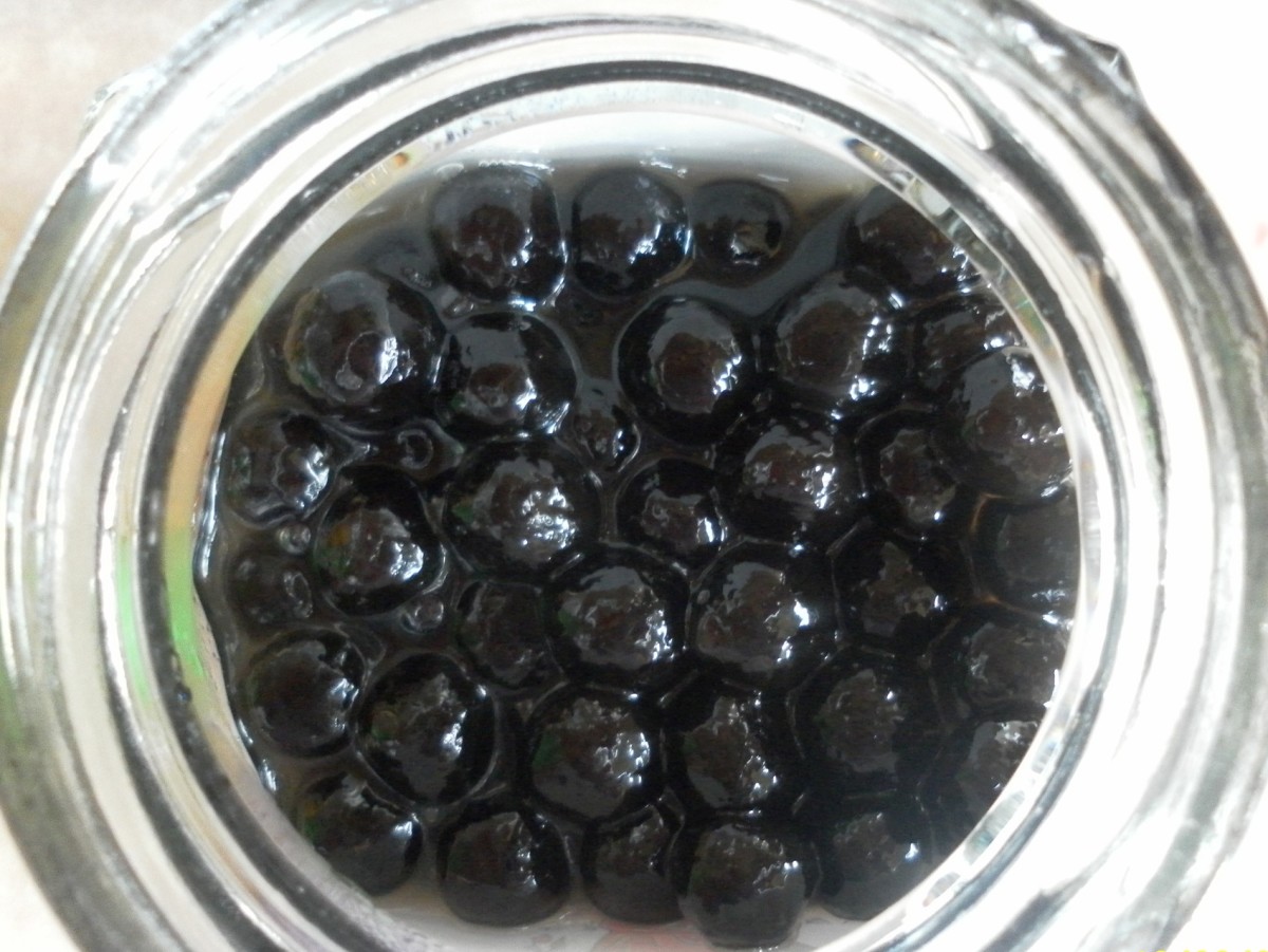 The cooked tapioca pearls with honey will look like this. 