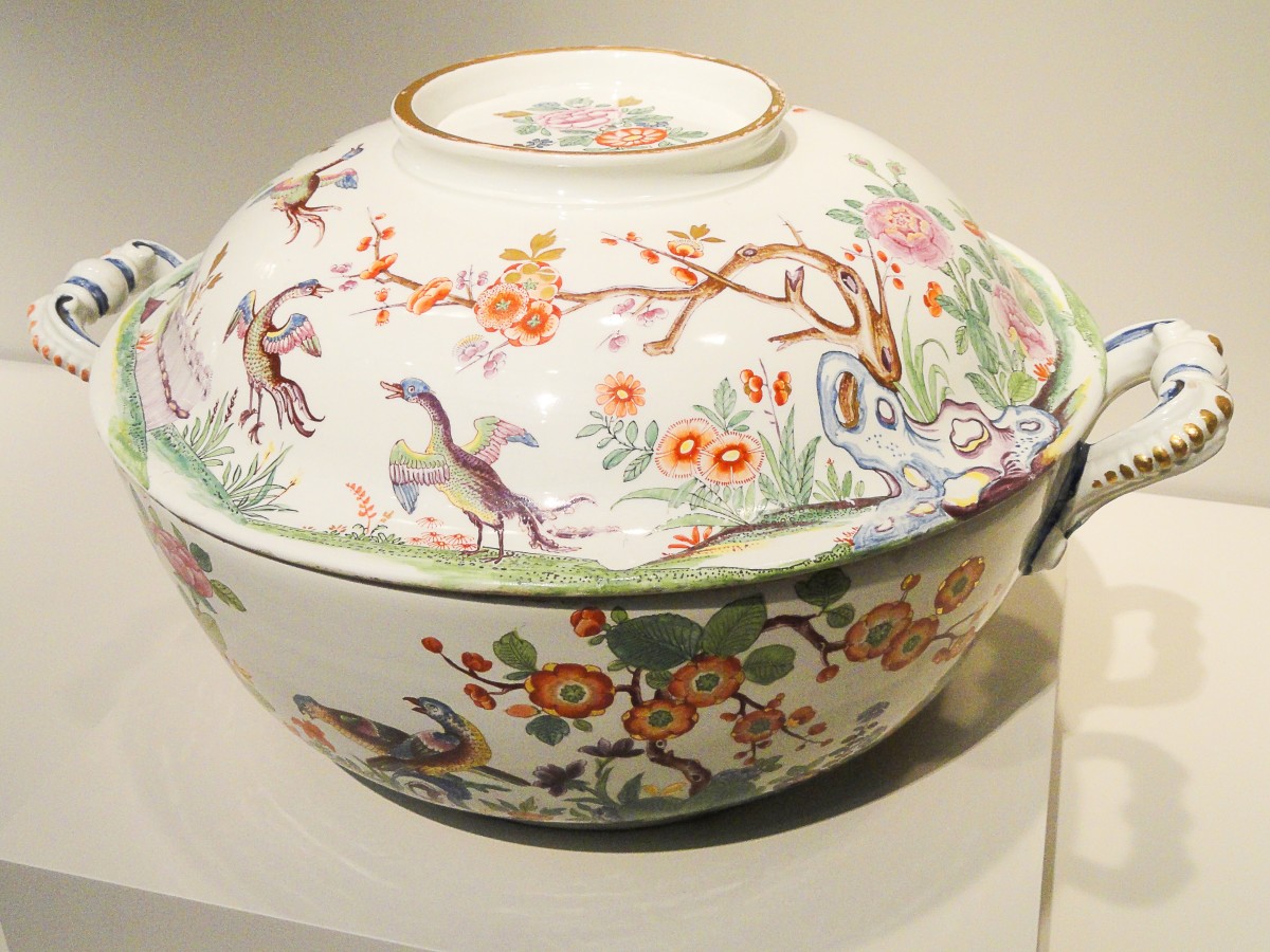 Another beautiful tureen