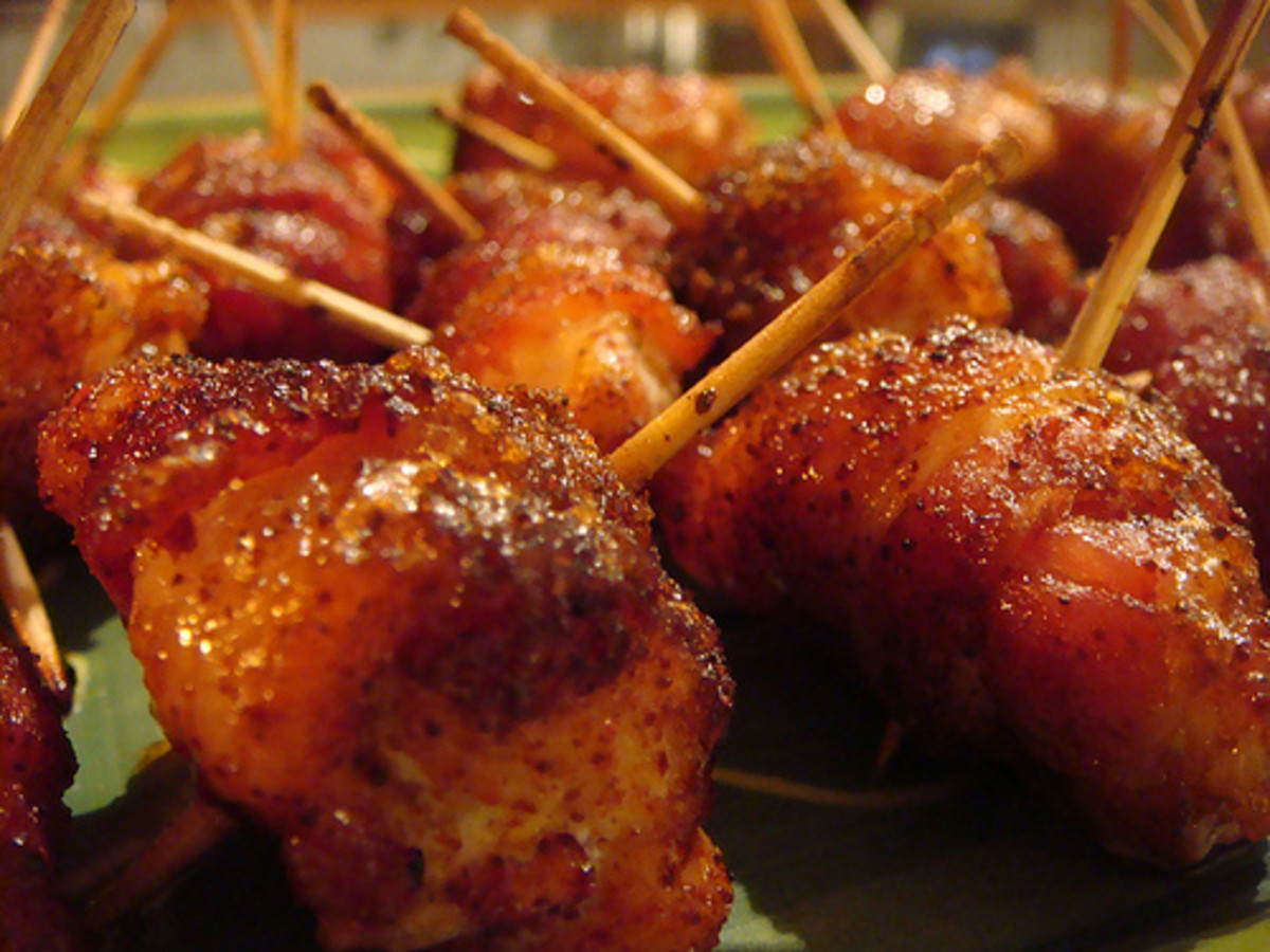 Small chicken bites wrapped in bacon