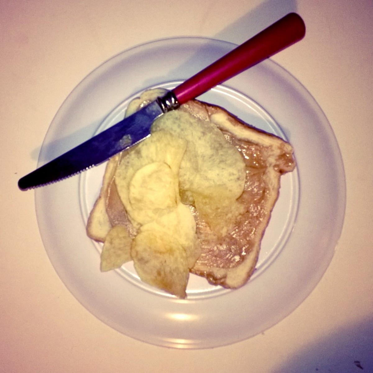 Peanut butter and potato chip sandwich