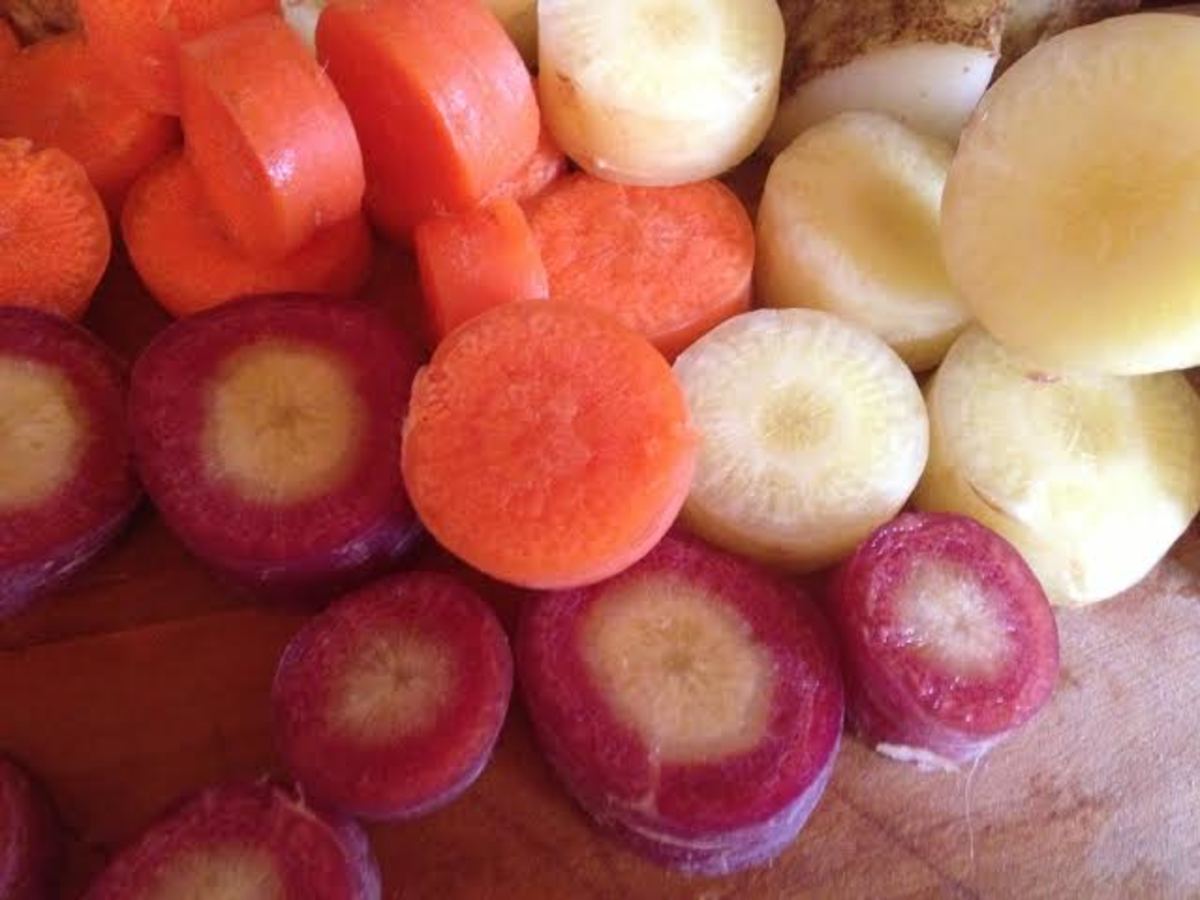 A rainbow of colors can come from carrots.
