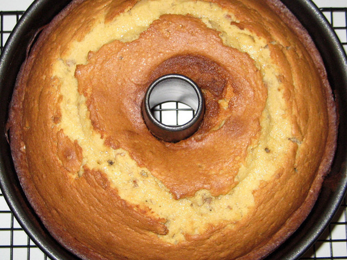 Southern brown sugar pound cake fresh from the oven!