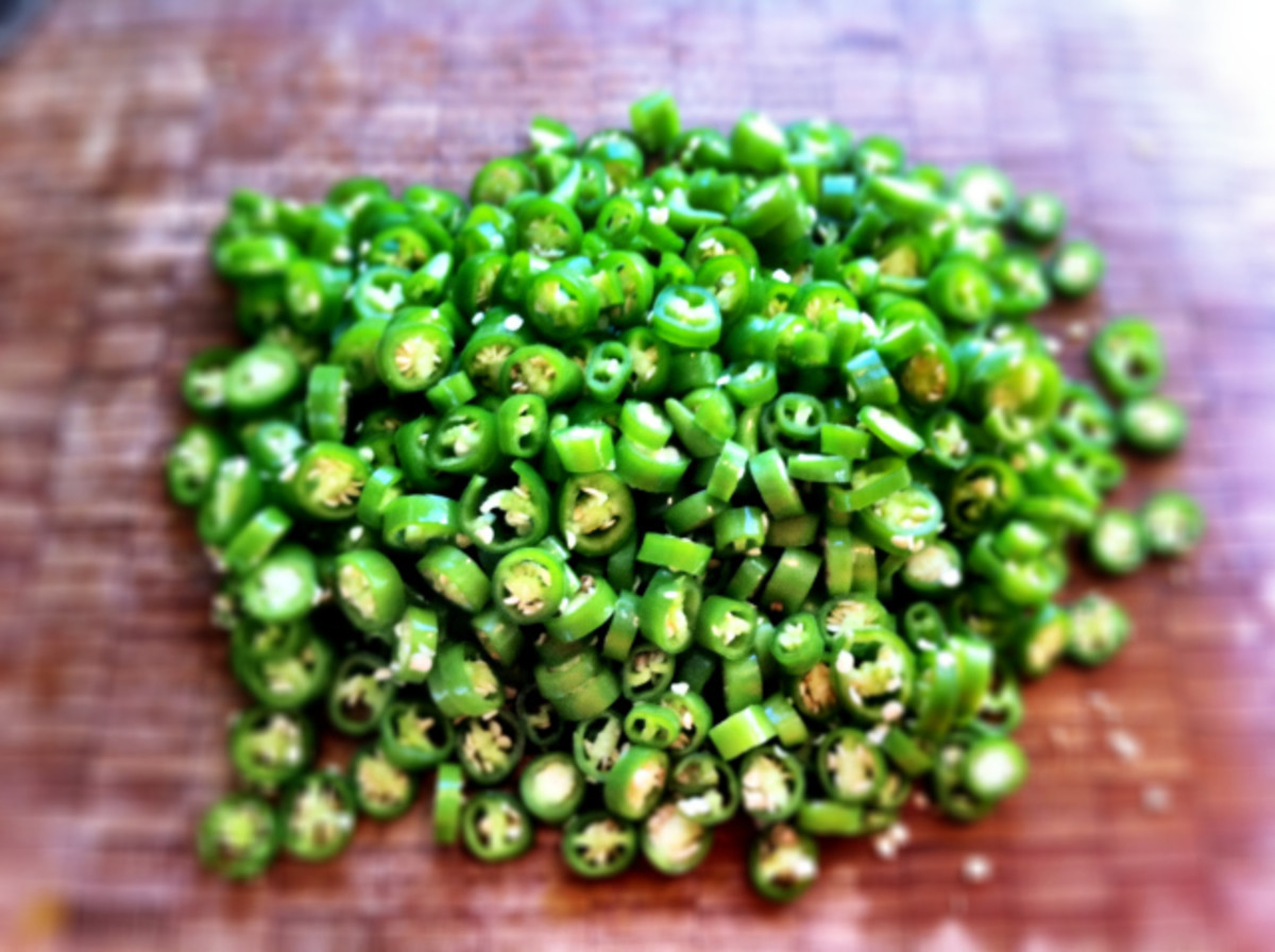 Diced hot green chilies