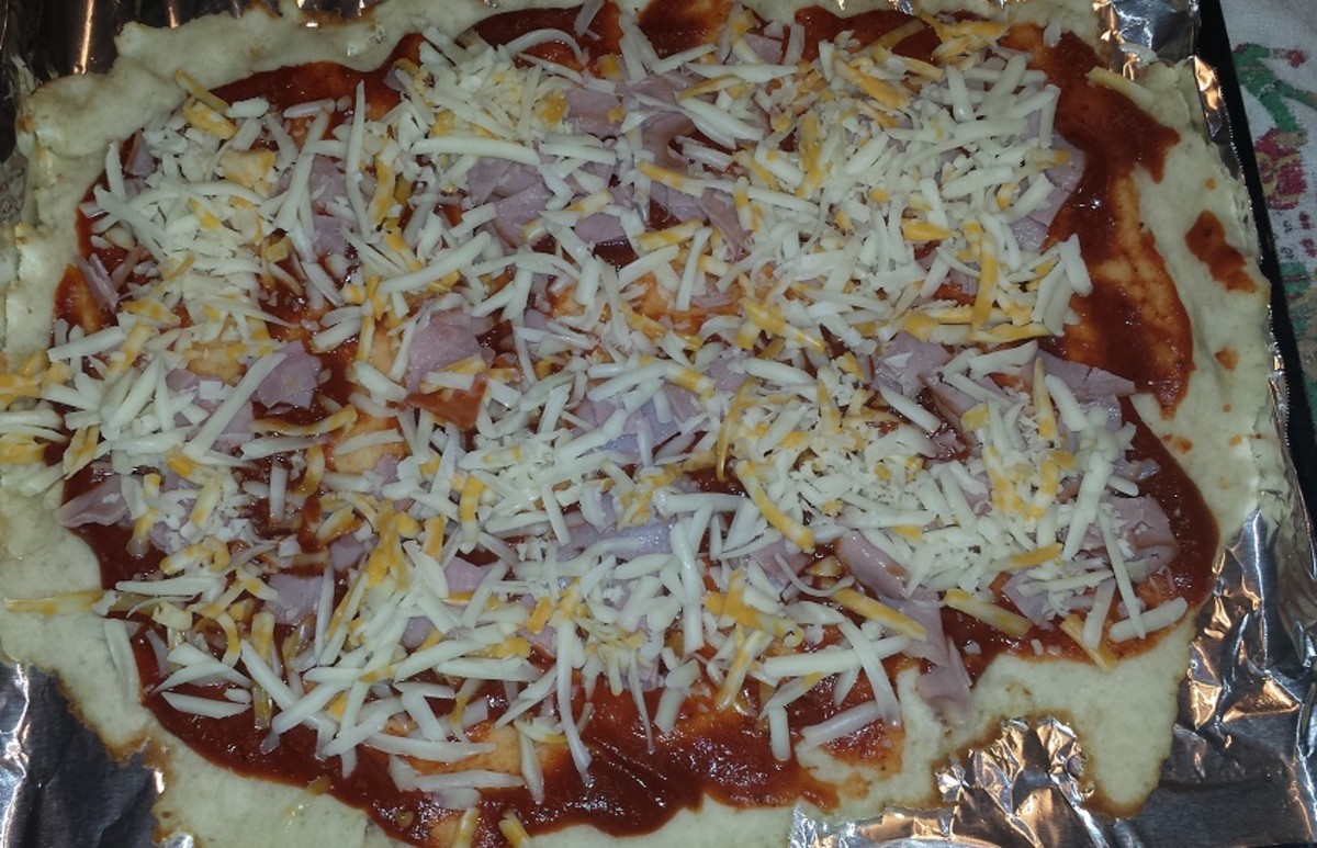Easy, Tasty Gluten-Free Pizza Crust (Just 5 Ingredients!)