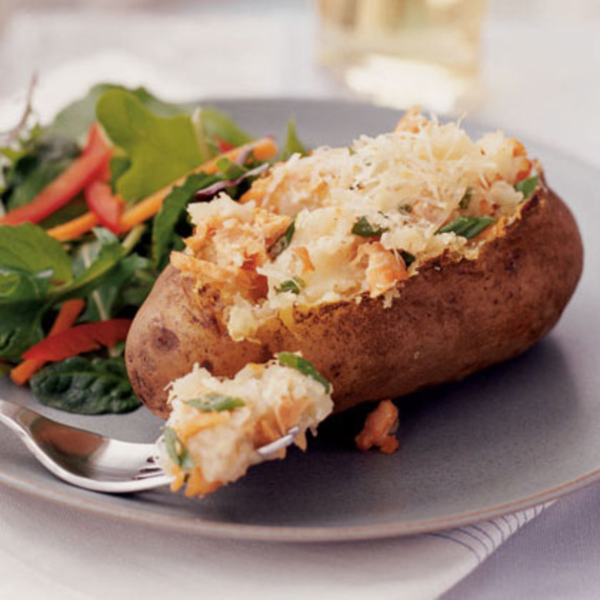 fifteen-ways-to-turn-your-baked-potato-into-a-meal