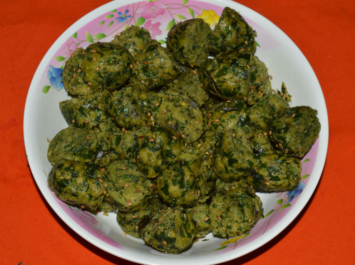 Palak Methi Muthiya Spinach and Fenugreek Leaf Dumplings Delishably