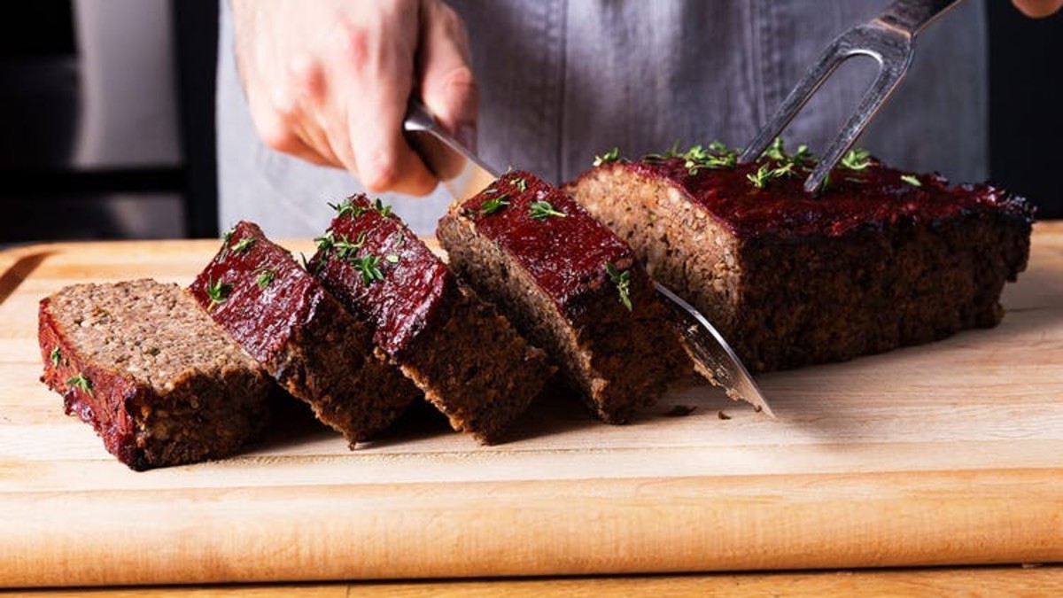 exploring-meatloaf-facts-folklore-and-fabulous-recipes