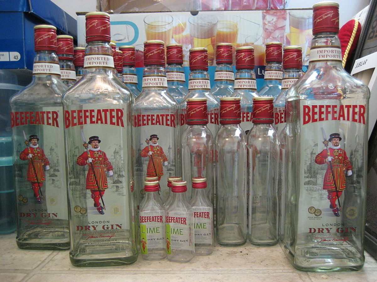 Made using a recipe first developed in the 1860's, Beefeater has a long and proud history. It's a great ingredient of cocktails such as the martini, gin and tonic, Negroni, Aviation, gimlet, gin fizz, or even a gin and soda.