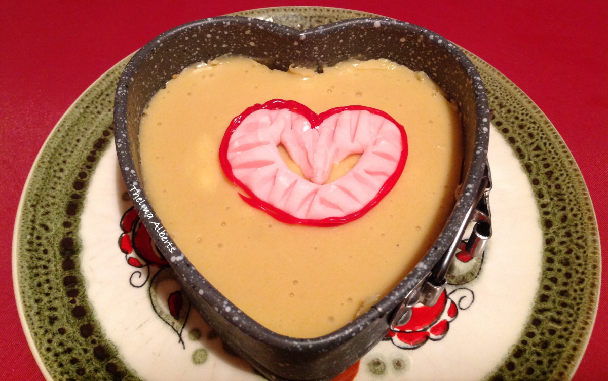 The mango peanut butter heart dessert in a springform.