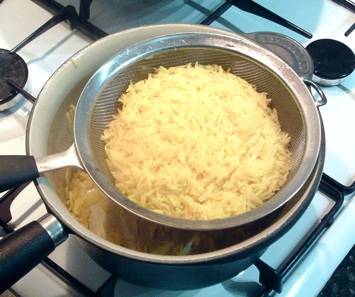 Drained turmeric rice
