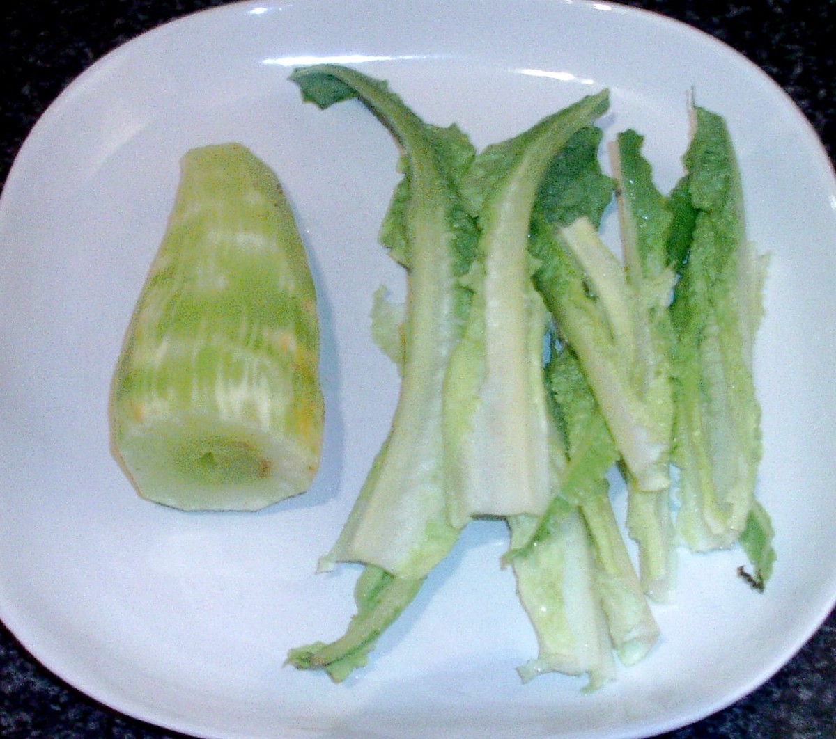 Peeled and cleaned celtuce stem and leaves