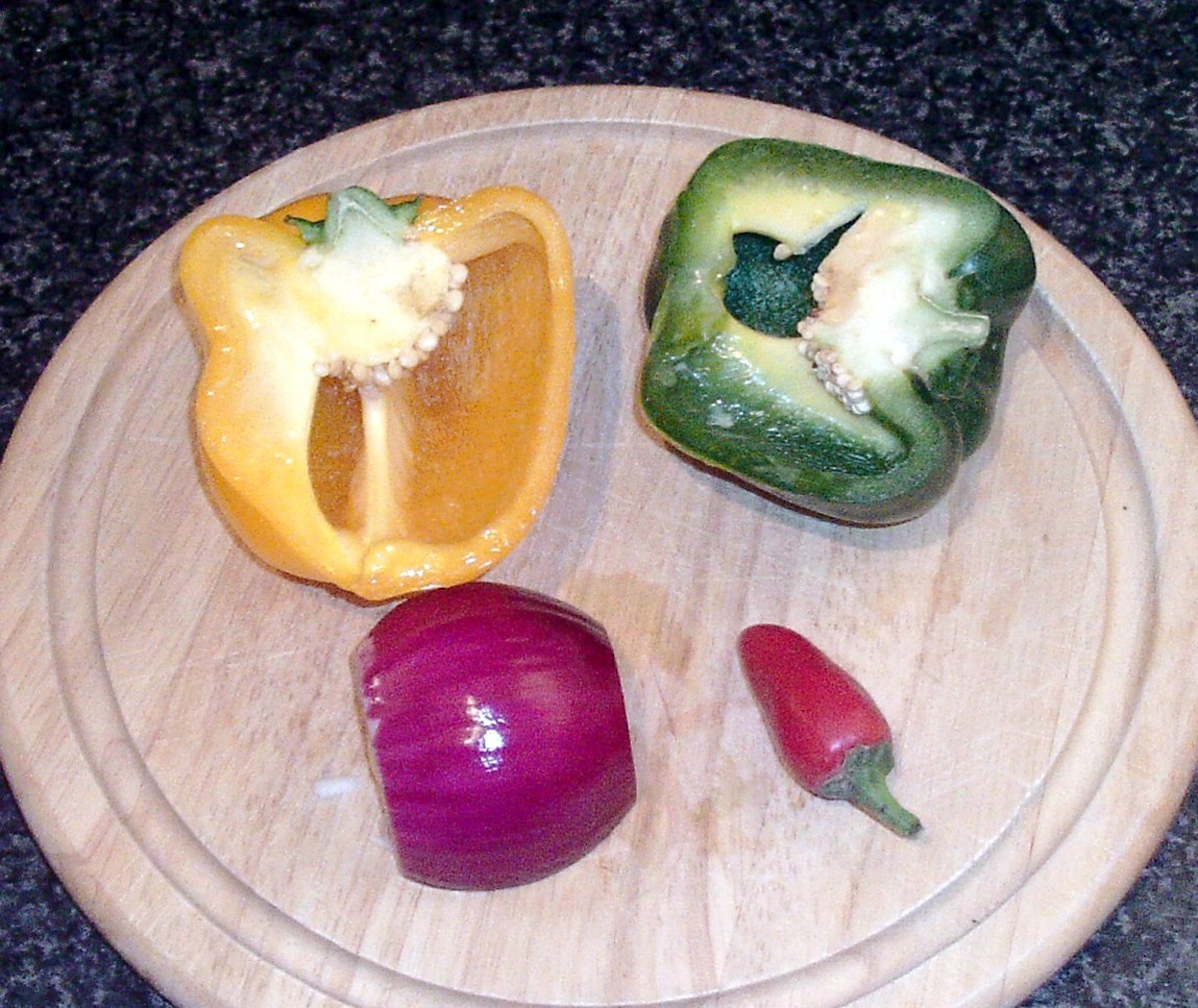 Bell peppers, chilli and red onion