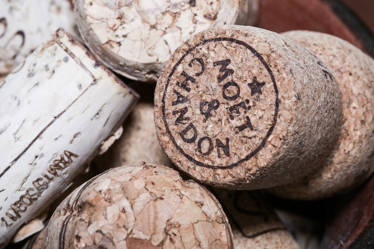 How to Chill, Uncork, and Pour Champagne Like a Wine Expert Delishably