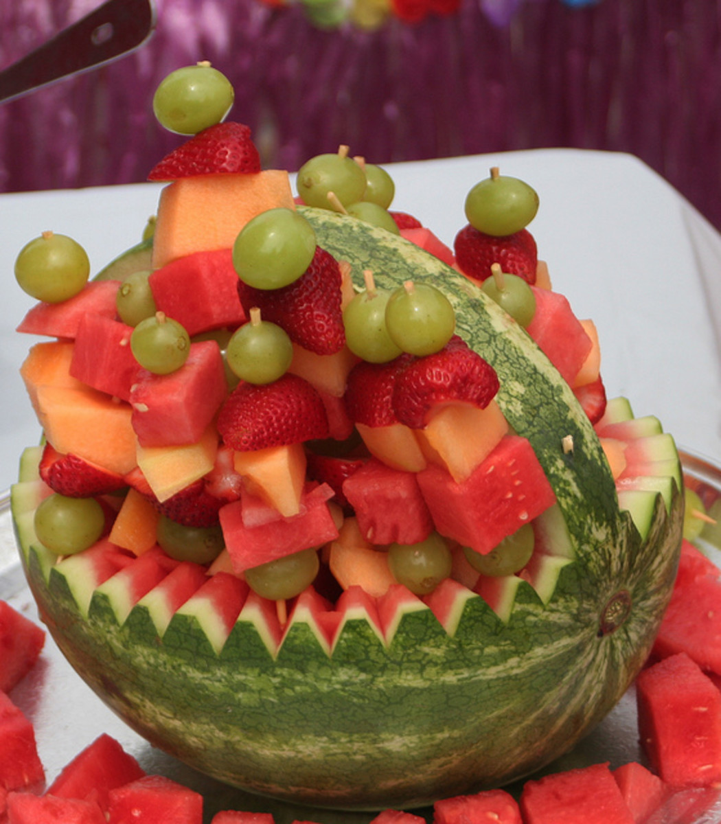 Make your fruit salad stand out with a creative design. 