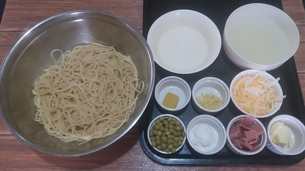 ingredients for the garlic spaghetti recipe