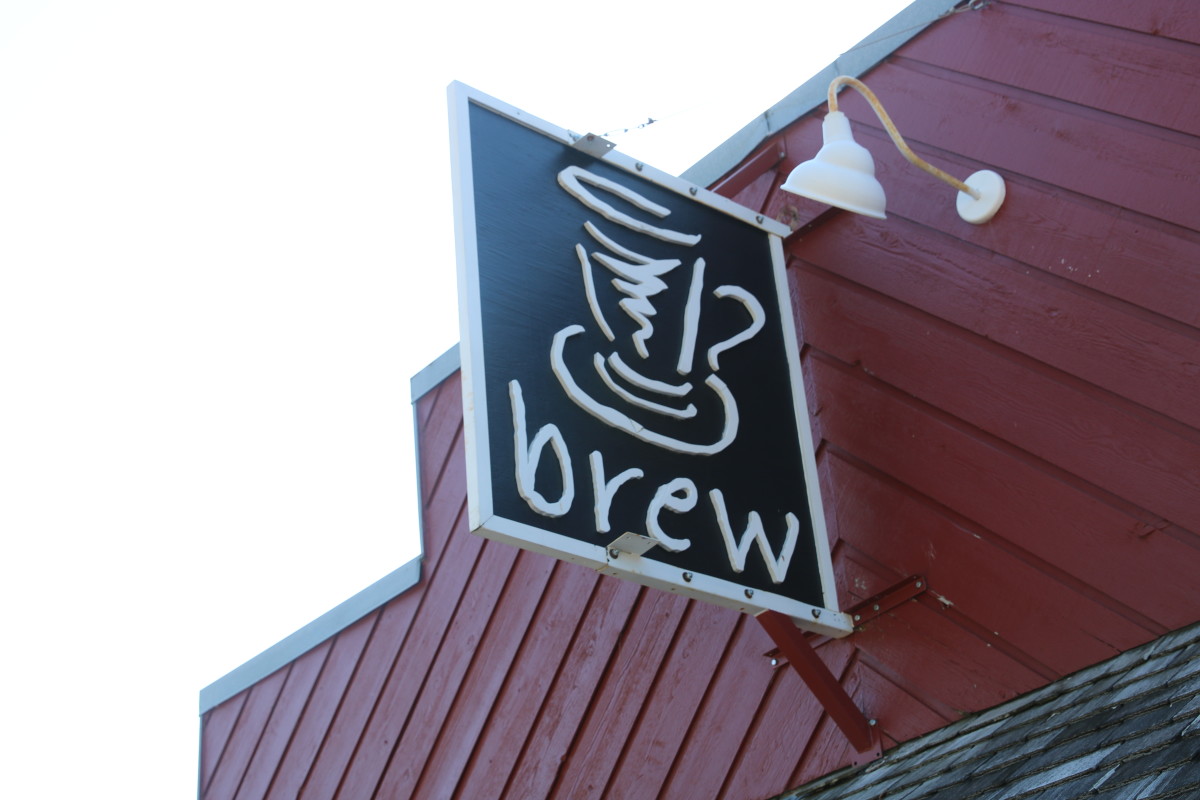 Brew Coffeehouse's sign