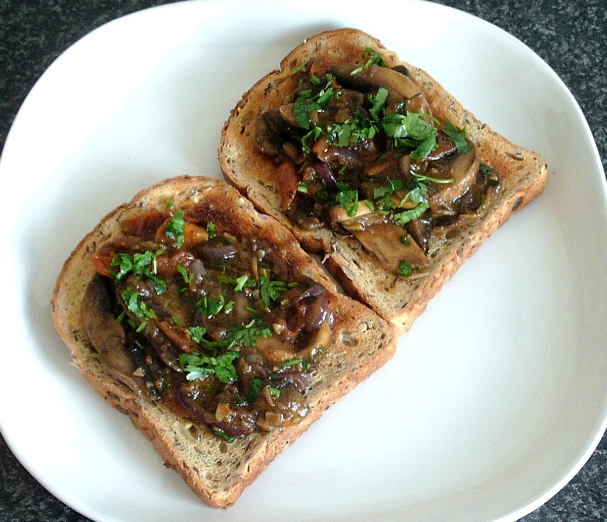 10 Garlic Mushrooms Recipes and Serving Suggestions - Delishably