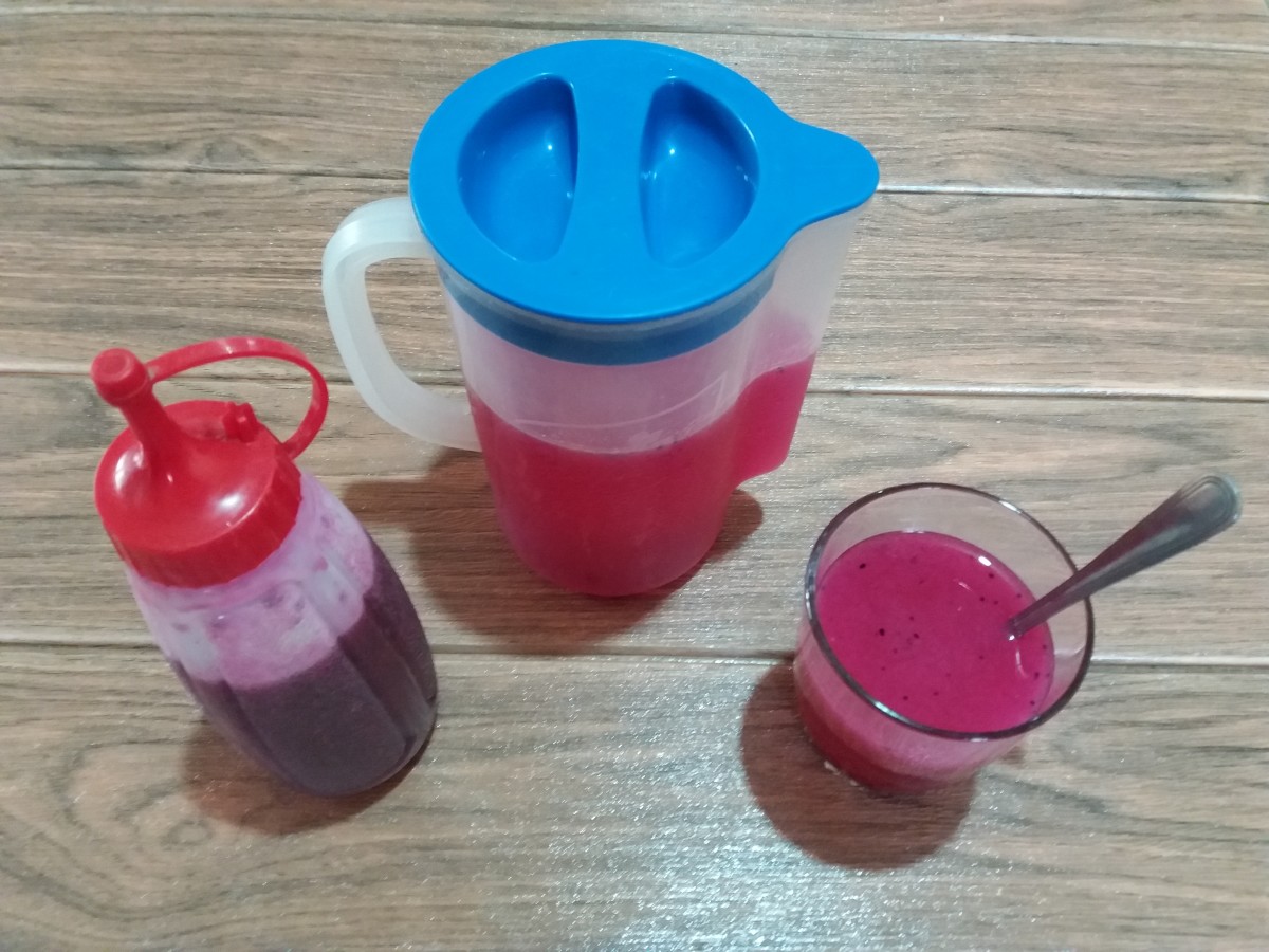 We made a delicious drink using our homemade dragon fruit sauce