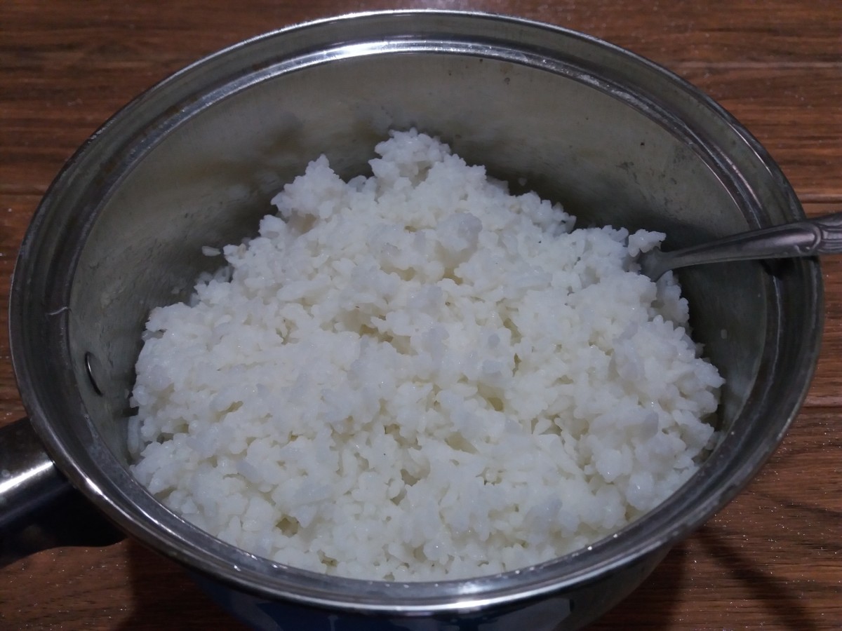 How to Cook Fluffy Rice on the Stove Delishably