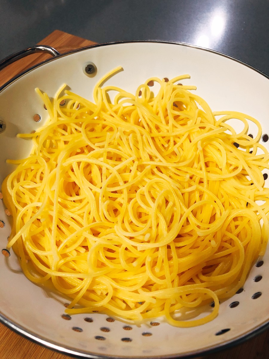 The cooked spaghetti. 