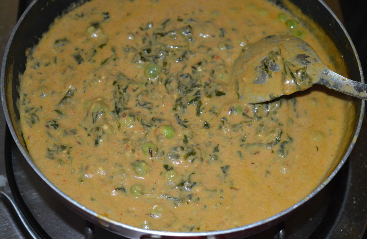 Step seven: The methi matar malai is ready to serve!