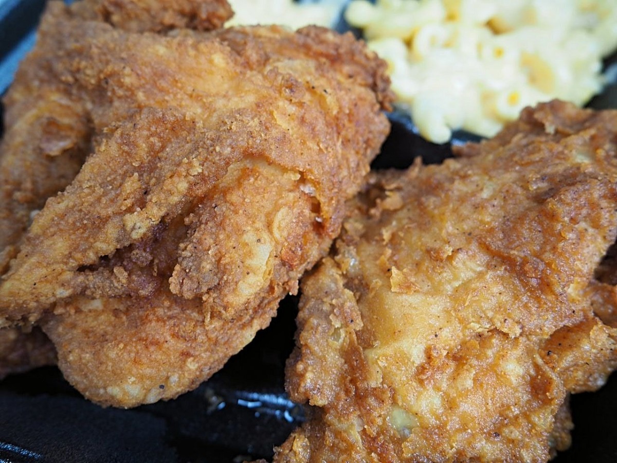 You can't go wrong with fried chicken at a potluck.