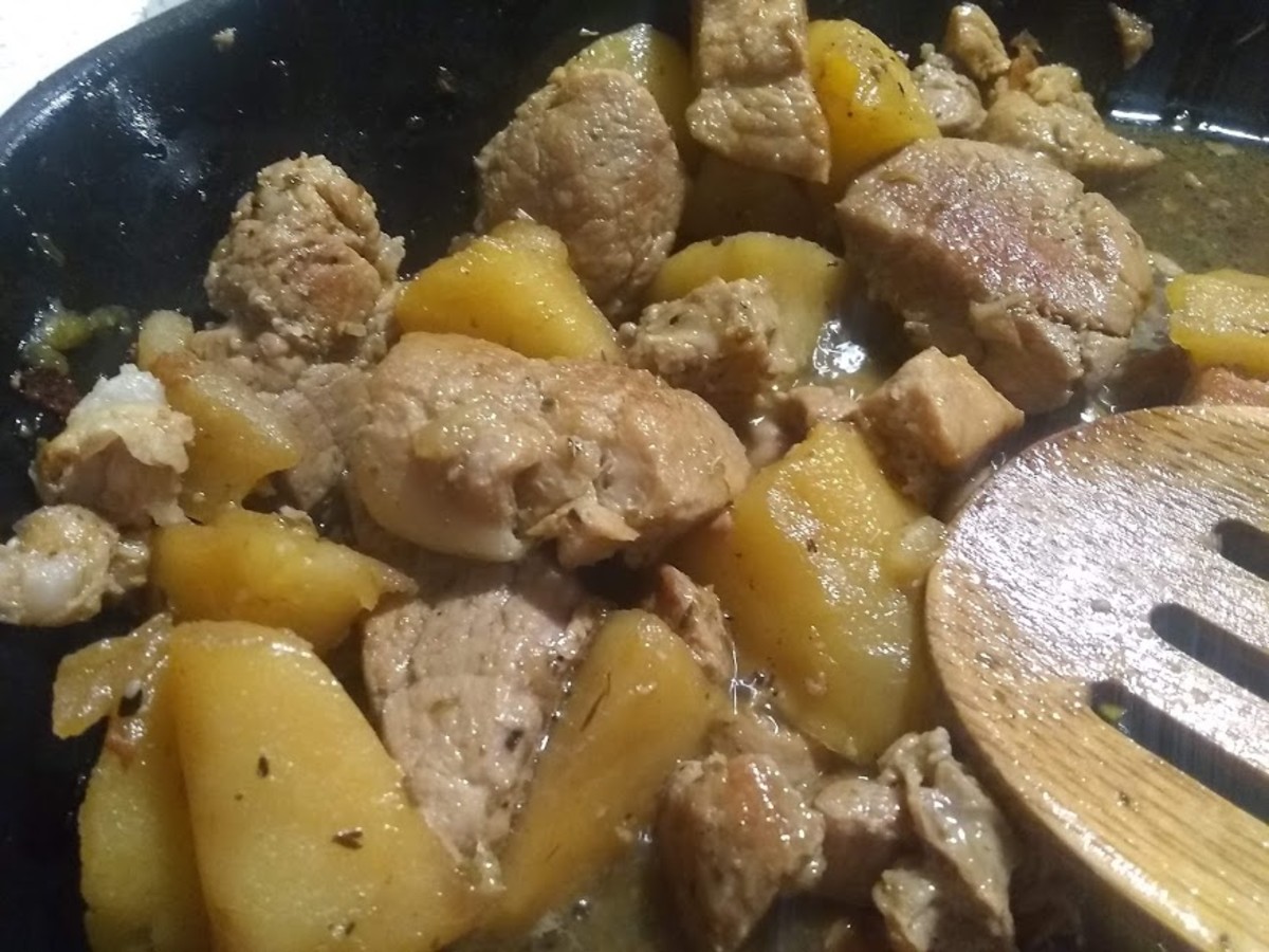 slow-cooked-pork-with-apples-and-beer