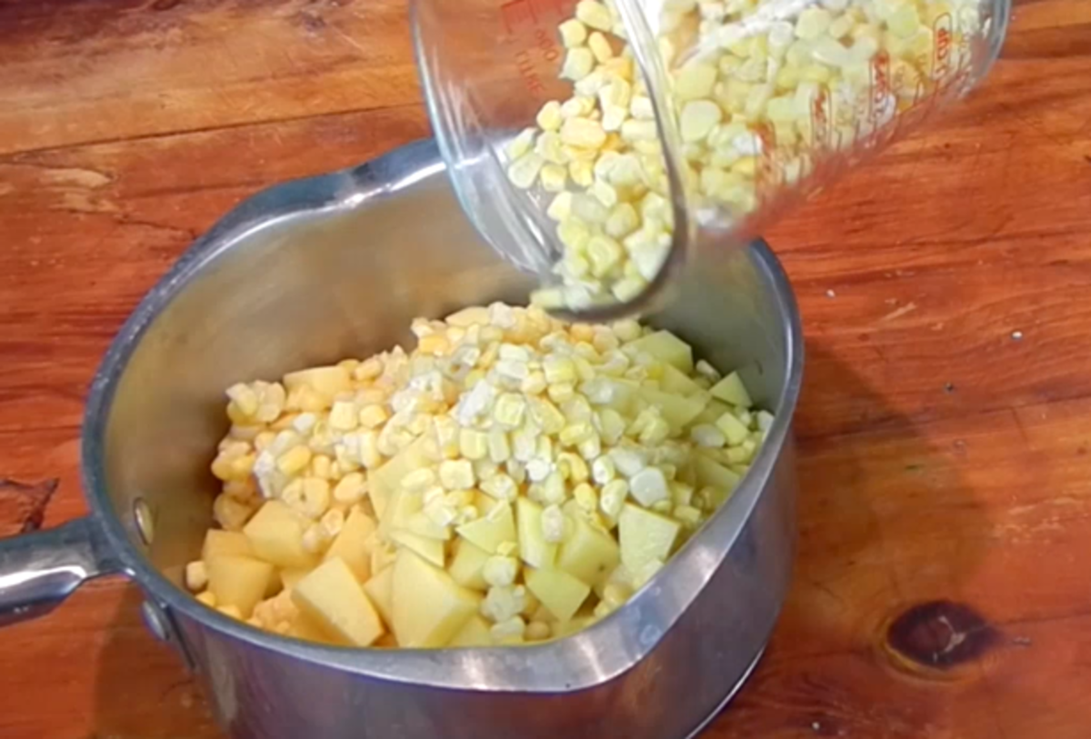 dairy-free-and-low-fat-potato-corn-chowder